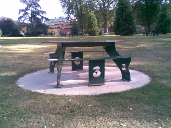 Maidenhead Park Bench